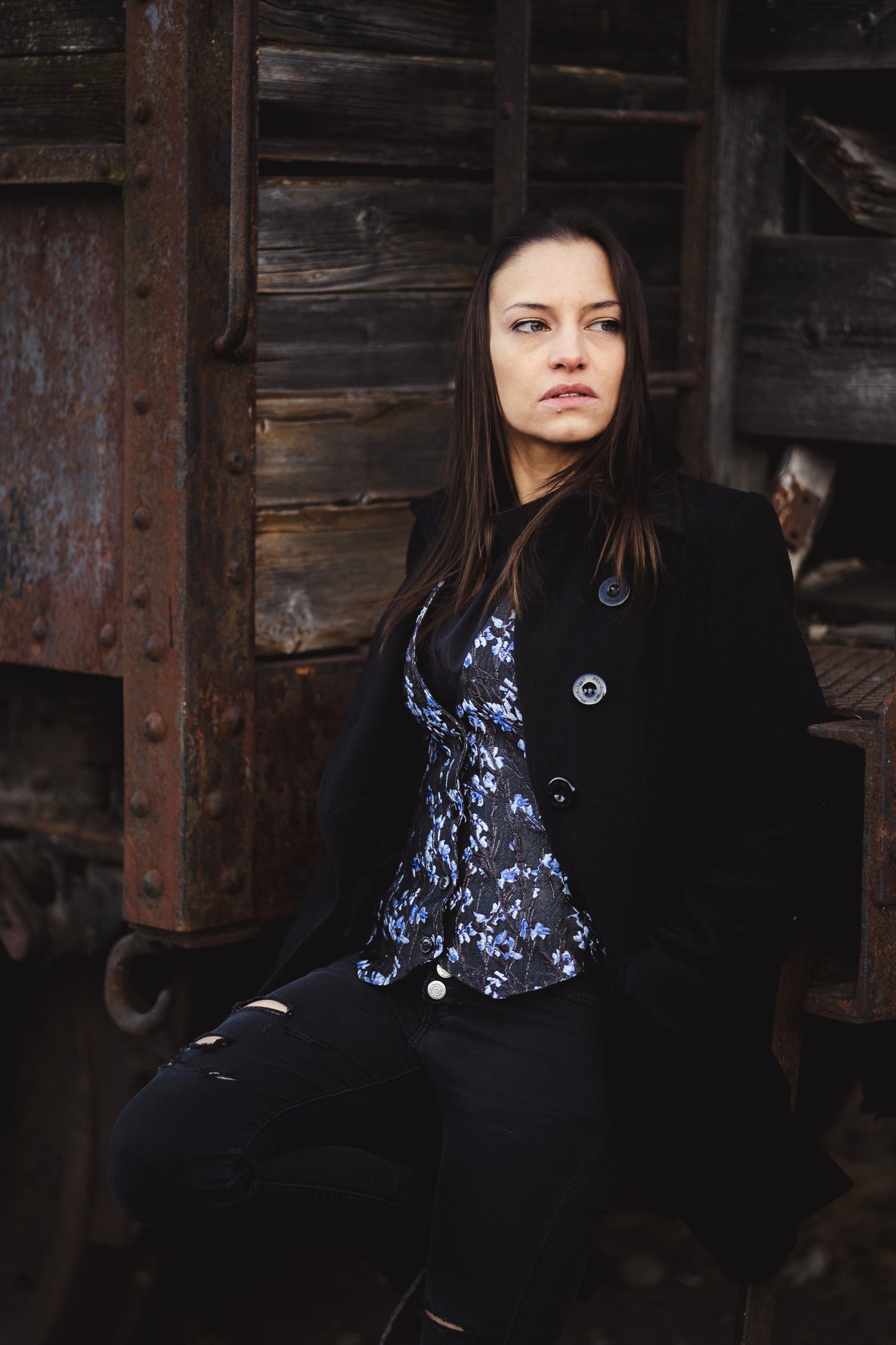 Flowers - purple & coffee