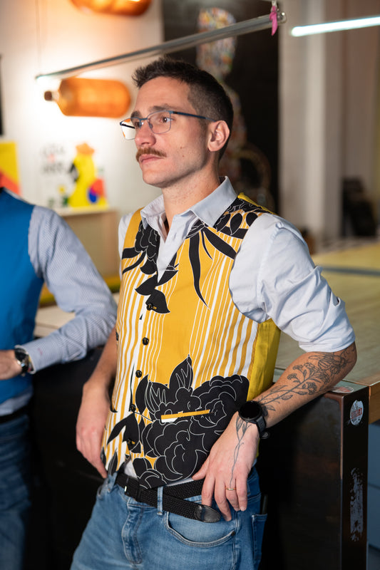 Flowers - gold & black